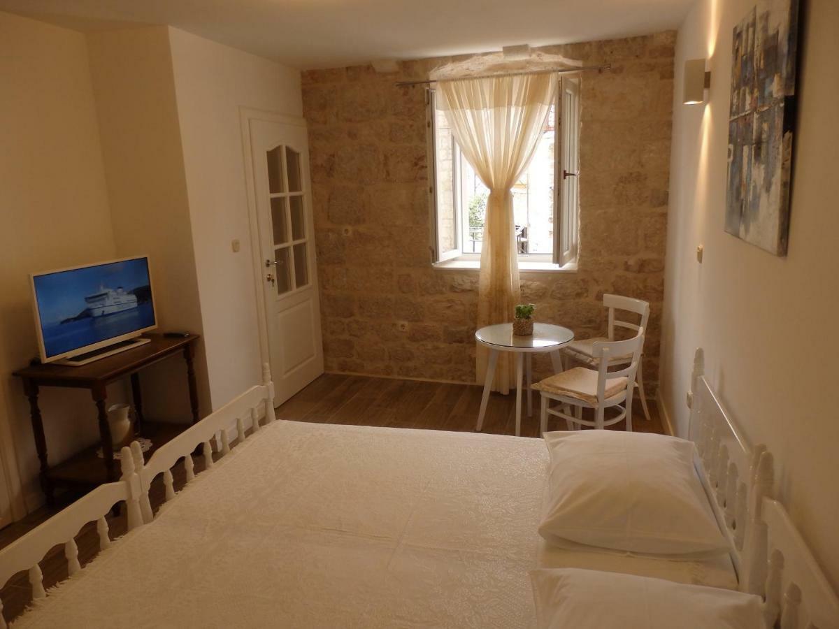 Guesthouse Torga ヴィス エクステリア 写真